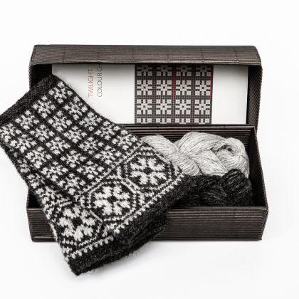 Fingerless gloves DIY Knitting Kit "Knit like a Latvian” – Twilight 8