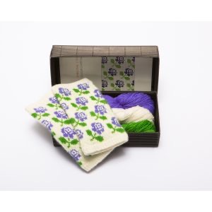 Fingerless gloves DIY Knitting Kit "Knit like a Latvian” – Springtime 1