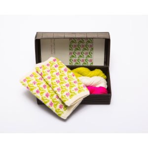 Fingerless gloves DIY Knitting Kit "Knit like a Latvian” – Springtime 4