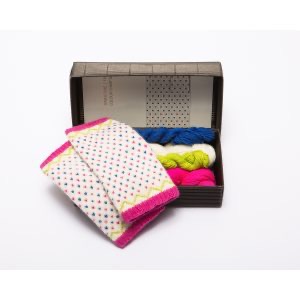 Fingerless gloves DIY Knitting Kit "Knit like a Latvian” – Springtime 2