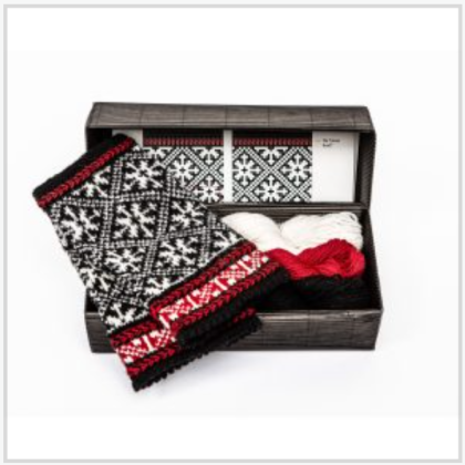 Fingerless gloves DIY Knitting Kit "Knit like a Latvian” – Twilight 9