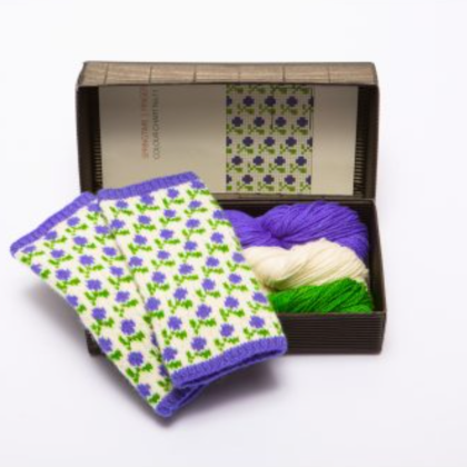 Fingerless gloves DIY Knitting Kit "Knit like a Latvian” – Springtime 11